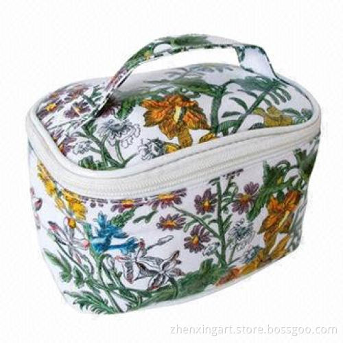 Fashionable Design Cosmetic Bag